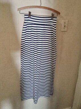 Hardtail Sz XS striped navy white Maxi skirt - slits on side